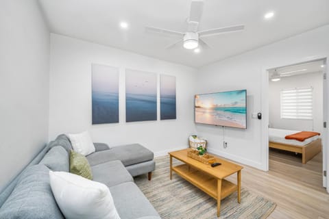 130 Anderson St B House in Surfside