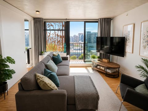 Communal lounge/ TV room, Living room, Seating area