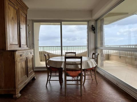 430 - Appartement T2 vue mer, depuis toutes les pièces Apartment in Brittany