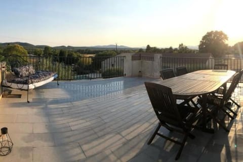 Patio, Balcony/Terrace