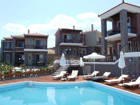 Property building, Swimming pool