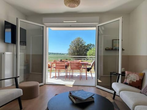 Balcony/Terrace, Living room