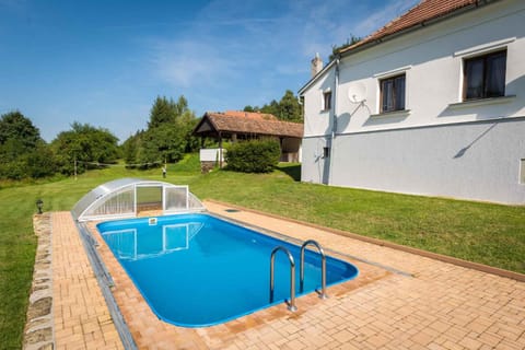 Summer, Swimming pool