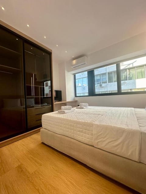 BlueMotion - CruiseHub 2B Apartment in Pireas