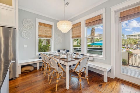 Aqua Waters by 30A Escapes House in Rosemary Beach