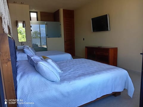 View (from property/room), Photo of the whole room