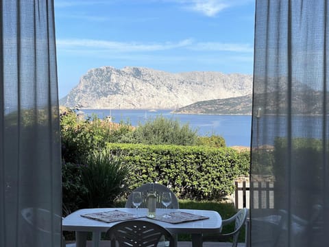 Natural landscape, Garden, View (from property/room), Balcony/Terrace, Garden view, Sea view, Lunch