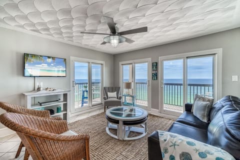 Emerald Hideaway by 30A Escapes House in Sunnyside