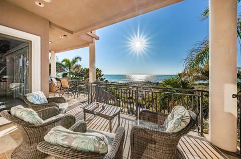 Sunset Beach Palace House in Sunset Beach