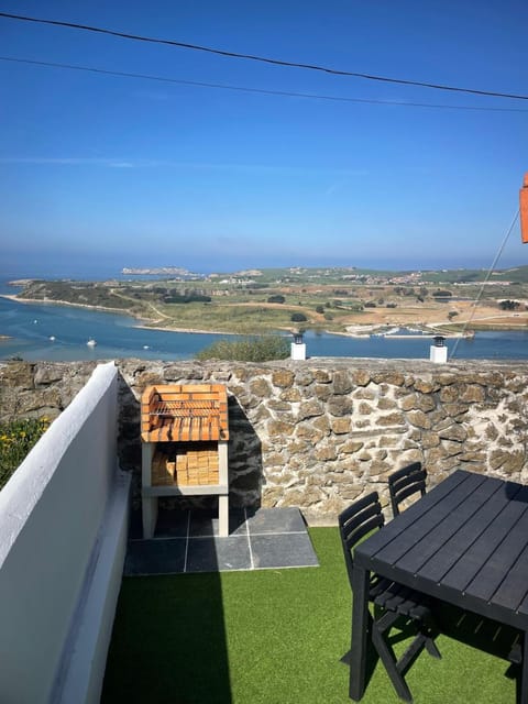 BBQ facilities, Garden, River view, Sea view