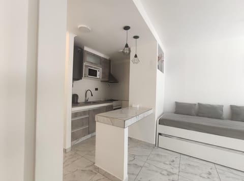 Kitchen or kitchenette, Living room