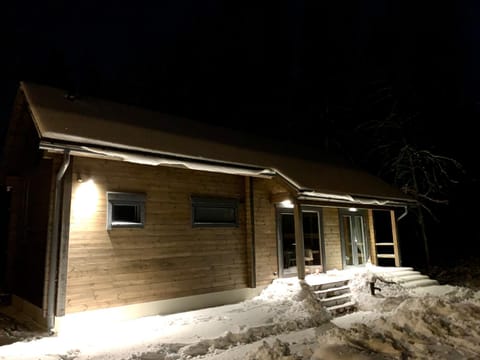 Moderni vierasmökki Apartment in Finland