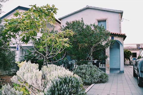 Property building, Summer