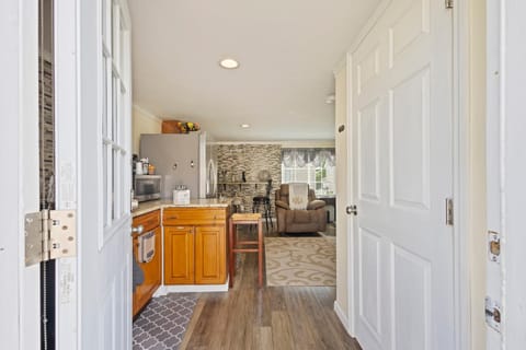 C & N Lodging Apartment in Bluffton