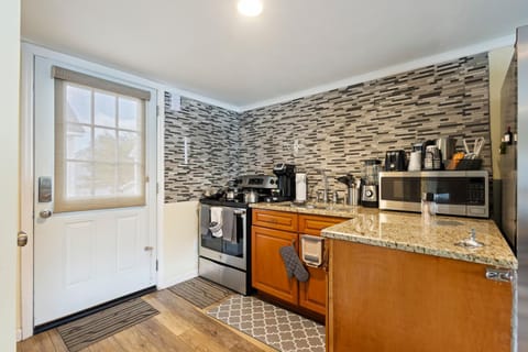 C & N Lodging Apartment in Bluffton