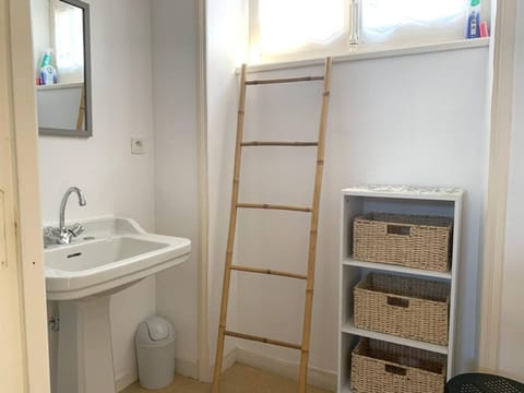 Maison de caractère avec WIFI et parking proche plage et commerces - FR-1-368-409 House in Perros-Guirec