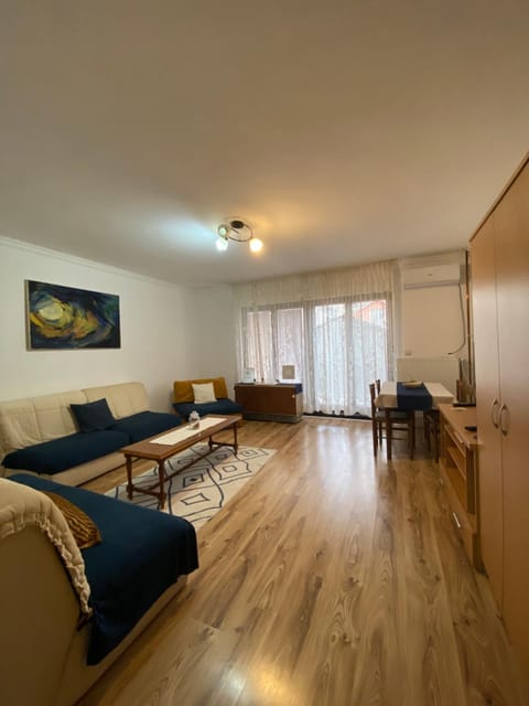 Apartmani Dora Leskovac House in Serbia