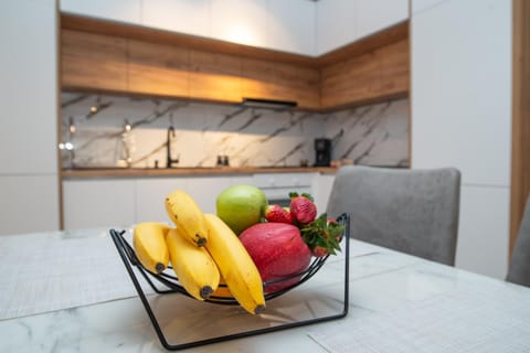 Kitchen or kitchenette, Food and drinks, Food