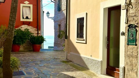 Casa dell'artista - Numana, meravigliosa casetta cielo-terra Apartment in Numana