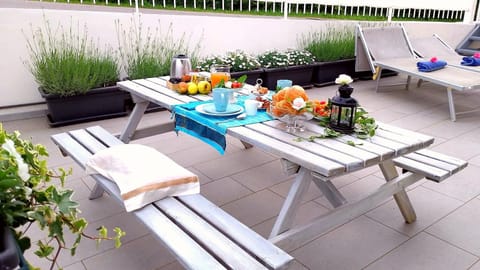 Balcony/Terrace, Balcony/Terrace