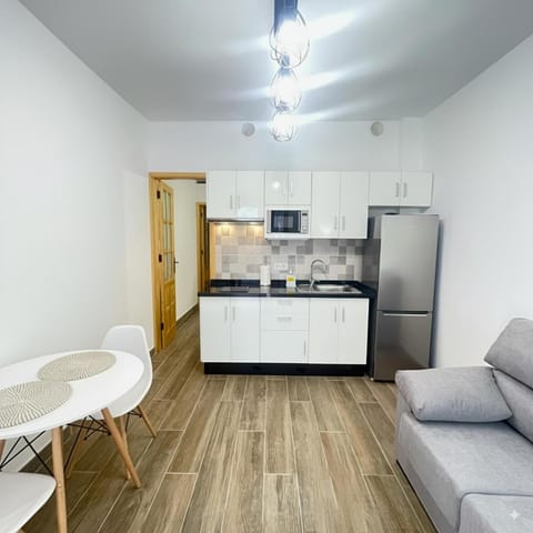 Kitchen or kitchenette, Living room, Dining area