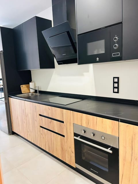 Kitchen or kitchenette, dishwasher, minibar, pet friendly, stove