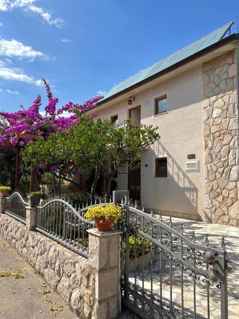 Rubin - Pehar Apartment in Dubrovnik-Neretva County
