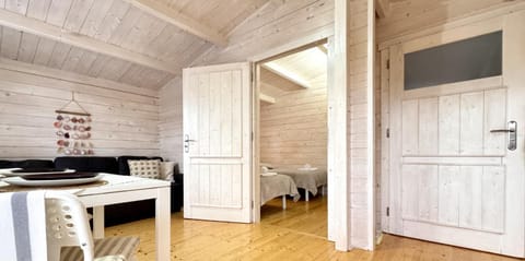 Patio, BBQ facilities, Fishing, Beach, Windsurfing, Hiking, Cycling, Pets, Pets, Garden view, dishwasher, furniture, washing machine