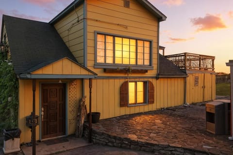 Property building, Sunset