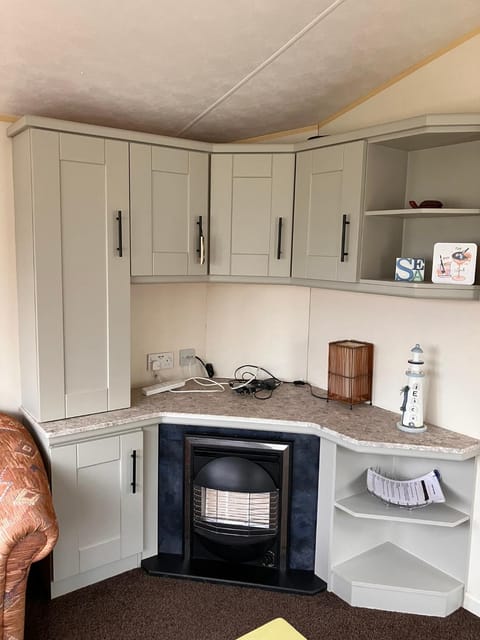 Lazeeedays on Mersea Island Campground/ 
RV Resort in Mersea Island