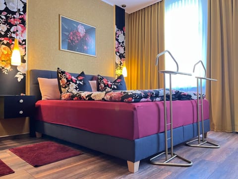 Bed, Bedroom