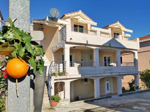 Apartmani Kenova 5 Apartment in Montenegro