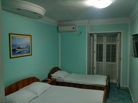 Old Town Škver apartments Apartment in Montenegro