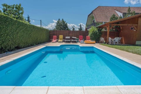 Summer, Swimming pool