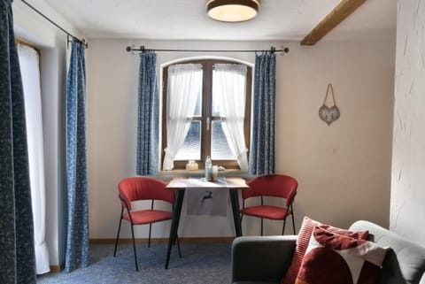 Bergleuchten -403- Apartment in Mittenwald