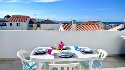 Balcony/Terrace, Dining area