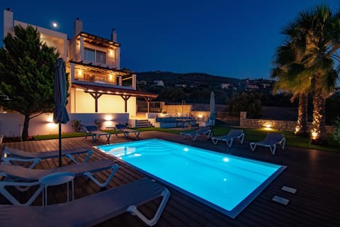 Property building, Patio, Night, Natural landscape, View (from property/room), Balcony/Terrace, Mountain view, Pool view, Swimming pool, sunbed