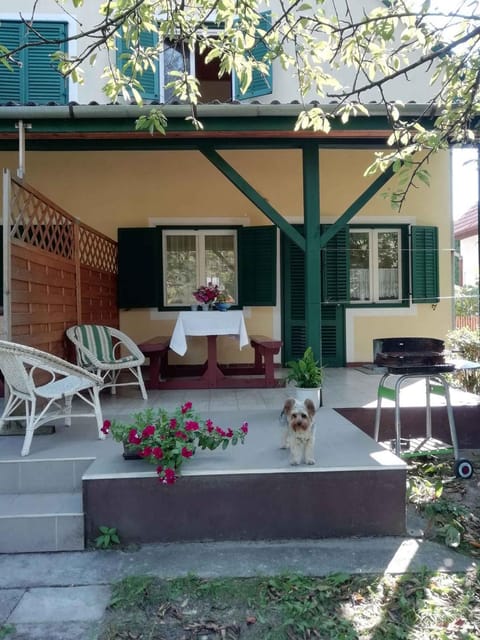 Summer, BBQ facilities, Balcony/Terrace