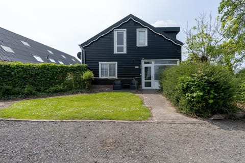 Hello Zeeland - Essenhoeve 2 Rosa Rugosa Apartment in Zeeland, Netherlands