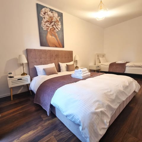 Bed, Photo of the whole room, Bedroom, heating, internet, internet, towels