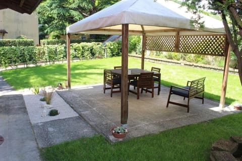 TRILO GREEN CON GIARDINO E POSTO AUTO PRIVATO Apartment in Numana