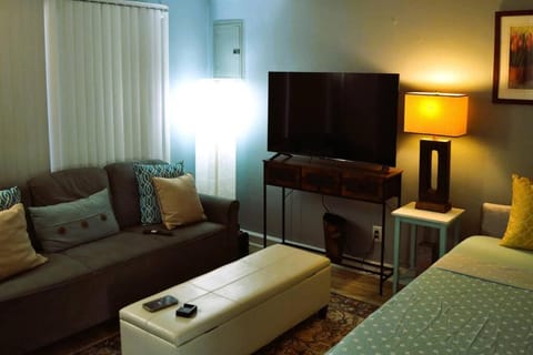 Red 3 Apartment in Grand Forks