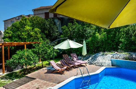 Vila Donna Apartments Apartment in Trogir