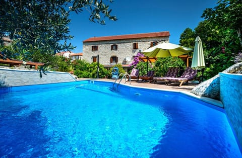 Vila Donna Apartments Apartment in Trogir