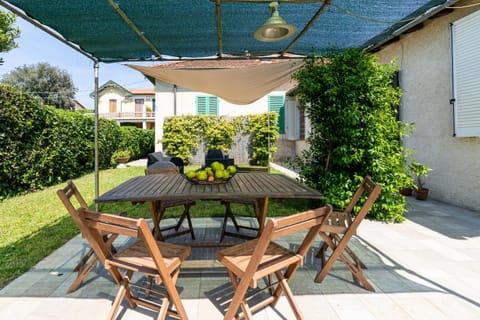 Fantastica casa sul mare con giardino privato House in Emilia-Romagna