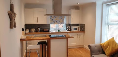 No11 The Orchid - Luxury Flat Town Centre Apartment in Banbury