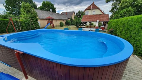Summer, Swimming pool