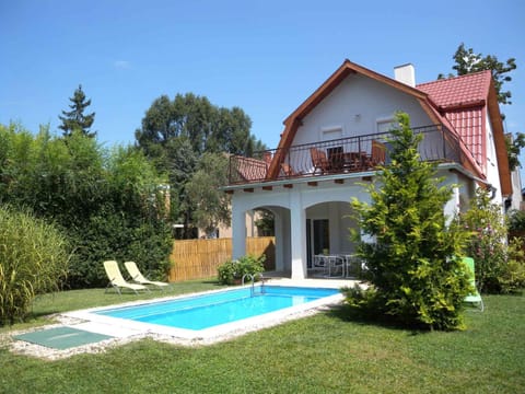 Property building, Summer