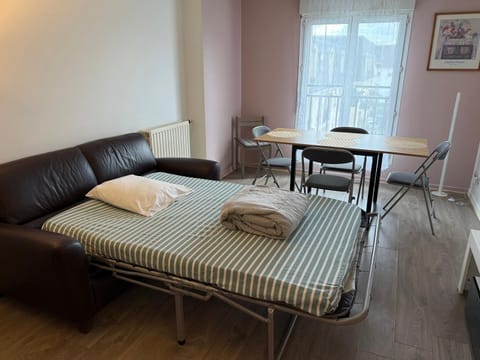 Les jardins de Magny. Apartment in Magny-le-Hongre