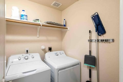 The Lake House House in Spring Branch